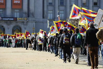 Los Latinoamericanos y el Tíbet