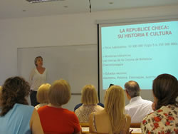 Conferencia sobre la cultura y la historia de la República Checa