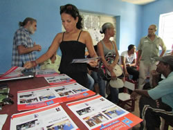 Presentation of the Latin Cuban Dialogue in the Assembly of Librarians
