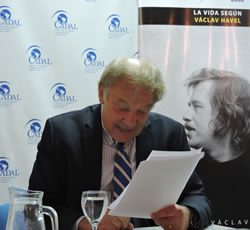 Un Diálogo incompleto entre Oswaldo Payá y Václav Havel - Cuba en 2016