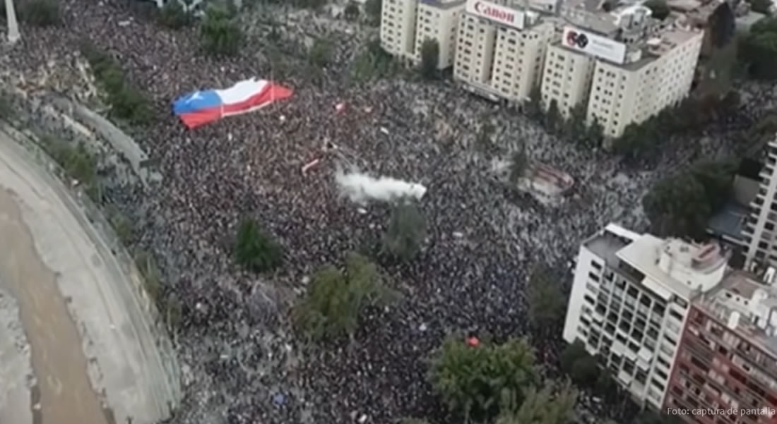 Chile, frente al espejo de un modelo en crisis