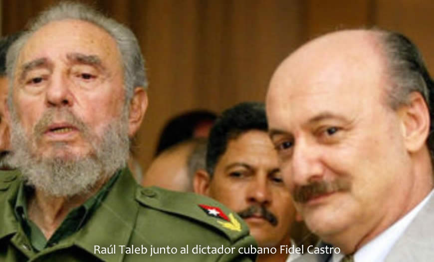 Embajador argentino en La Habana, Raúl Abraham Taleb junto al Dictador cubano Fidel Castro
