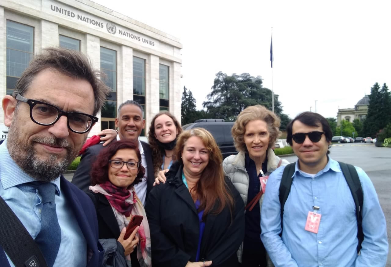 Brian Schapira junto con otras organizaciones colegas, artistas y activistas cubanos.