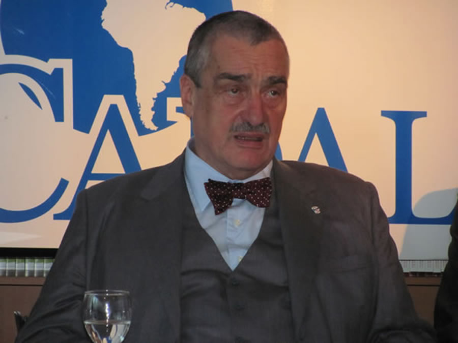 Karel Schwarzenberg (1937-2023)