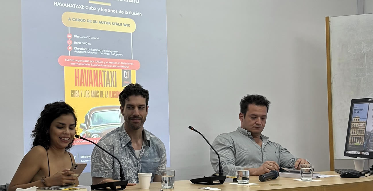 La presentación del libro en Buenos Aires es una co-edición de Hypermedia y CADAL.