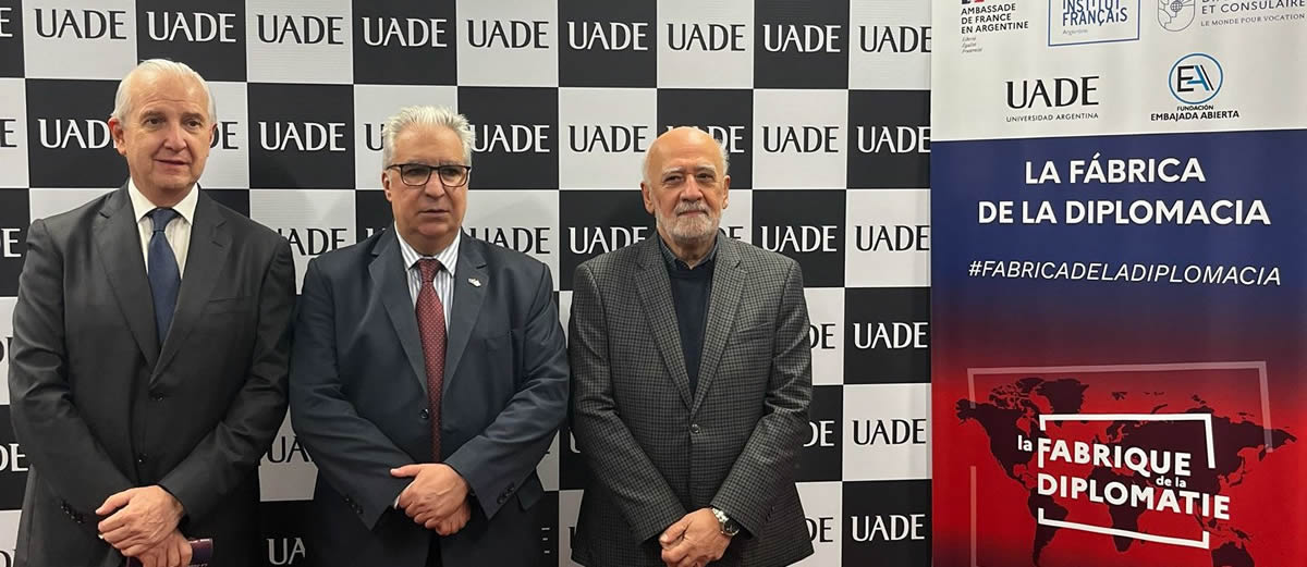 Participaci&oacute;n en &laquo;La F&aacute;brica de la Diplomacia&raquo;