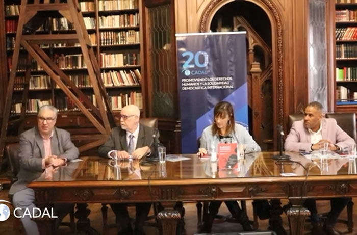 Presentación de libro en legislatura porteña