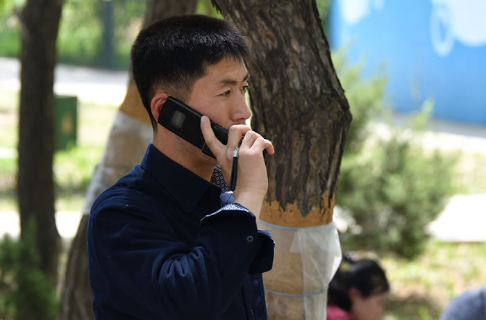 Computadoras, USB y teléfonos móviles: cómo acceden a información del exterior los ciudadanos de Corea del Norte