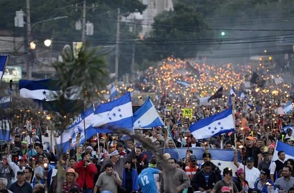 Honduras: el régimen de Hernández pone en jaque a los derechos humanos