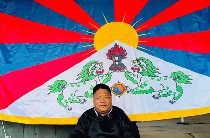 Lobsang Palden, también conocido como Lobga Rangzen
