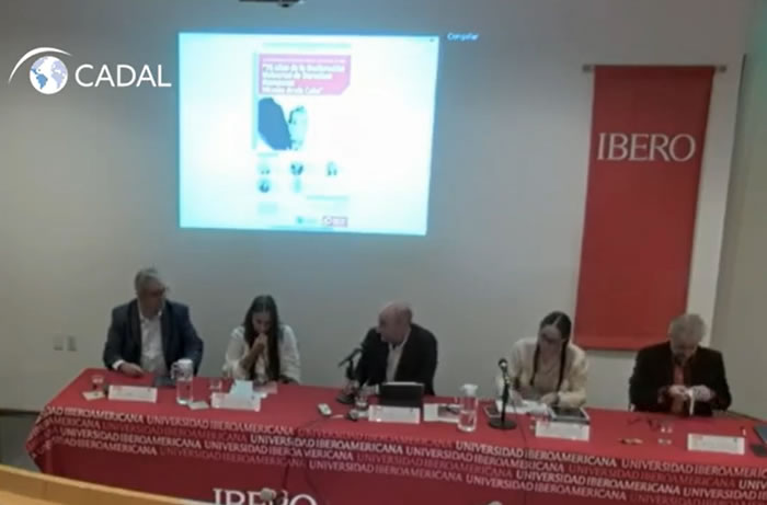 Presentación de libro en la Universidad Iberoamericana